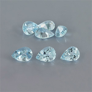 Natural 7x5x3.3mm Faceted Pear Aquamarine