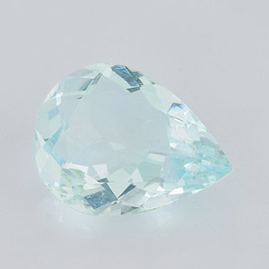 Natural 9x7x3.4mm Faceted Pear Aquamarine