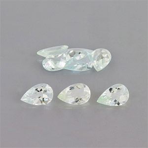 Natural 8x5x2.7mm Faceted Pear Aquamarine