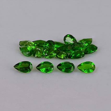 Natural 5x3x2.10mm Faceted Pear Chrome Diopside