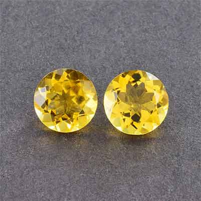 Natural 7x7x4.6mm Faceted Round Citrine