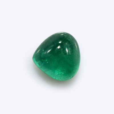 Natural 5.8x5.8x3.4mm Cabochon Heart Emerald