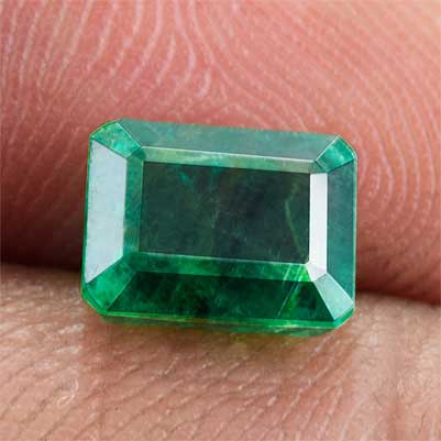 Natural 8.2x6.2x4.9mm Faceted Octagon Emerald