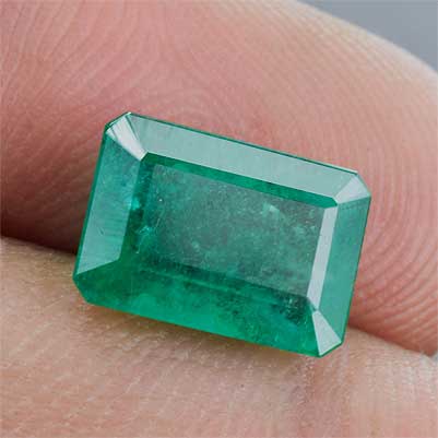 Natural 10.5x7.5x4.7mm Faceted Octagon Emerald