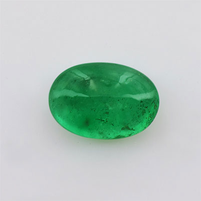 Natural 7.2x5x3.1mm Cabochon Oval Emerald