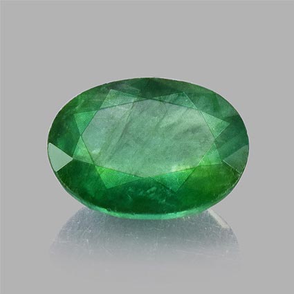 Natural 9.1x7x4.1mm Faceted Oval Emerald