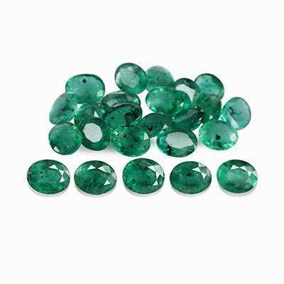 Natural 5x4x2.7mm Faceted Oval Emerald