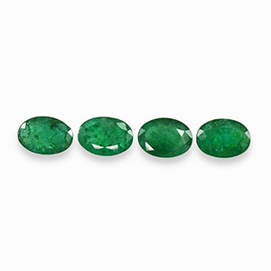 Natural 7x5x3.5mm Faceted Oval Emerald