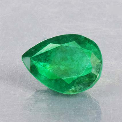 Natural 8x5.9x3.6mm Faceted Pear Emerald