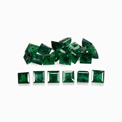 Natural 2.5x2.5x1.8mm Faceted Square Emerald