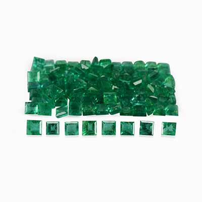 Natural 2.5x2.5x2mm Faceted Square Emerald