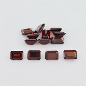 Natural 6x4x2.8mm Faceted Octagon Garnet