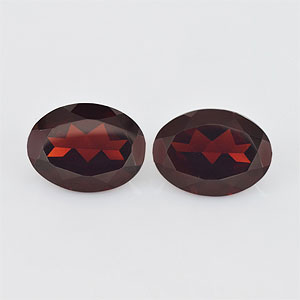 Natural 12x9x5.2mm Faceted Oval Garnet