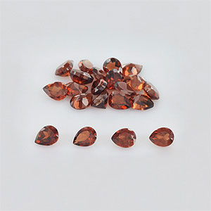 Natural 4x3x2.10mm Faceted Pear Garnet