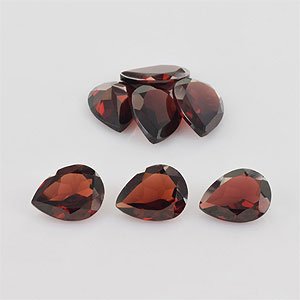 Natural 10x8x3.9mm Faceted Pear Garnet