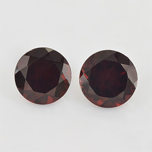 Natural 7x7x4.3mm Faceted Round Garnet