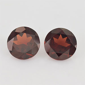 Natural 9x9x4.7mm Faceted Round Garnet