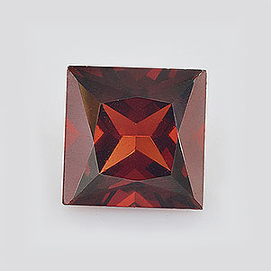 Natural 6x6x4.2mm Faceted Square Garnet