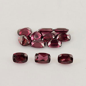 Natural 6x4x2.8mm Faceted Cushion Rhodolite Garnet