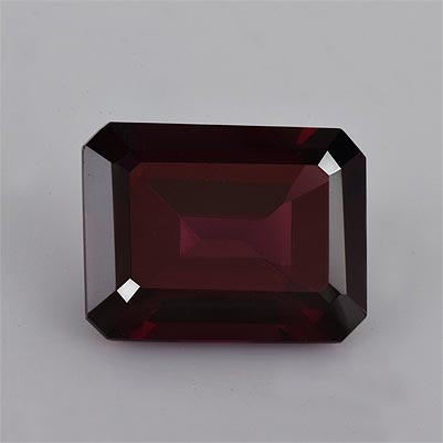 Natural 11.5x9x5.4mm Faceted Octagon Rhodolite Garnet