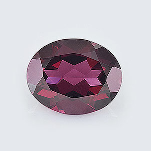 Natural 10x8x4.7mm Faceted Oval Rhodolite Garnet