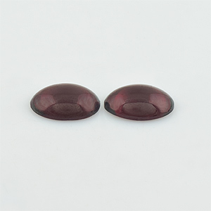 Natural 12x8x3.9mm Cabochon Oval Rhodolite Garnet