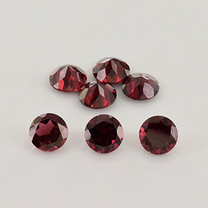 Natural 7x7x4.2mm Faceted Round Rhodolite Garnet