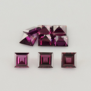 Natural 6x6x3.4mm Faceted Square Rhodolite Garnet