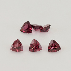 Natural 5x5x2.8mm Faceted Trillion Rhodolite Garnet