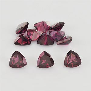 Natural 7x7x3.6mm Faceted Trillion Rhodolite Garnet