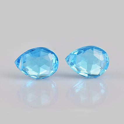 Natural 10x7.4x4.5mm Faceted Drilled Briolette Topaz