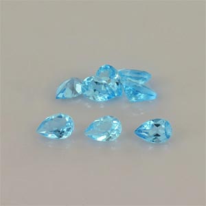 Natural 6x4x2.8mm Faceted Pear Topaz