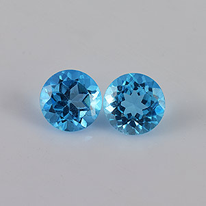 Natural 6x6x3.9mm Faceted Round Topaz