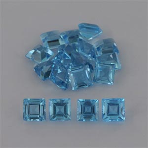 Natural 4x4x2.7mm Faceted Square Topaz