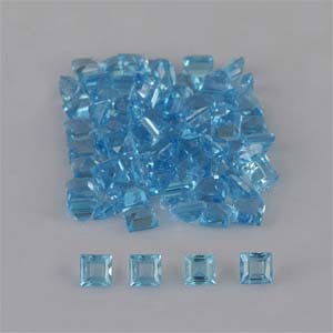 Natural 2.5x2.5x1.9mm Faceted Square Topaz