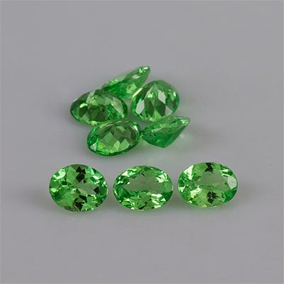 Natural 5x4x2.2mm Faceted Oval Tsavorite Garnet