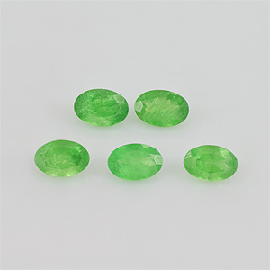 Natural 6x4x3.2mm Faceted Oval Tsavorite Garnet