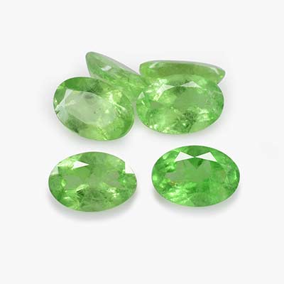 Natural 6x4x2.5mm Faceted Oval Tsavorite Garnet