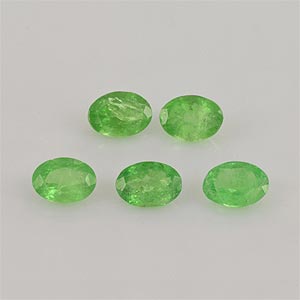 Natural 7x5x2.8mm Faceted Oval Tsavorite Garnet