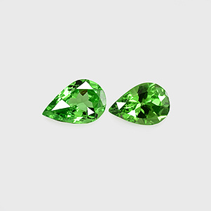 Natural 6x4x2.5mm Faceted Pear Tsavorite Garnet