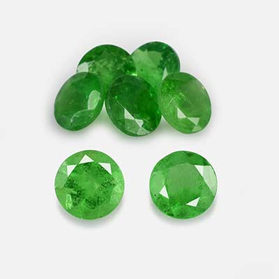 Natural 4x4x2.20mm Faceted Round Tsavorite Garnet