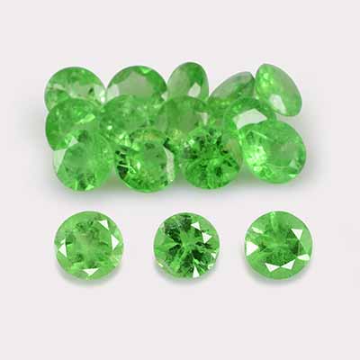 Natural 4x4x2.4mm Faceted Round Tsavorite Garnet